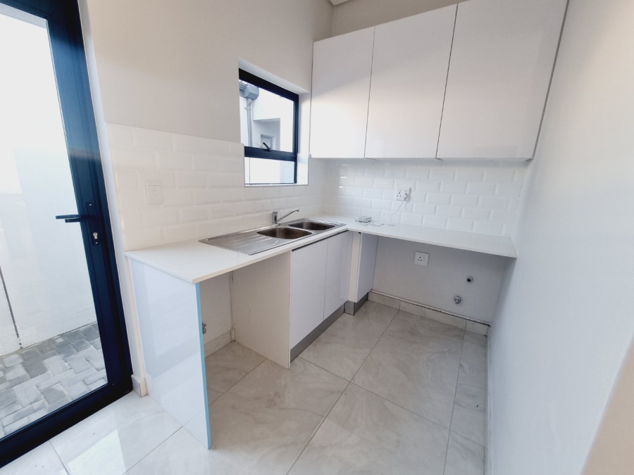 4 Bedroom Property for Sale in Sandown Western Cape